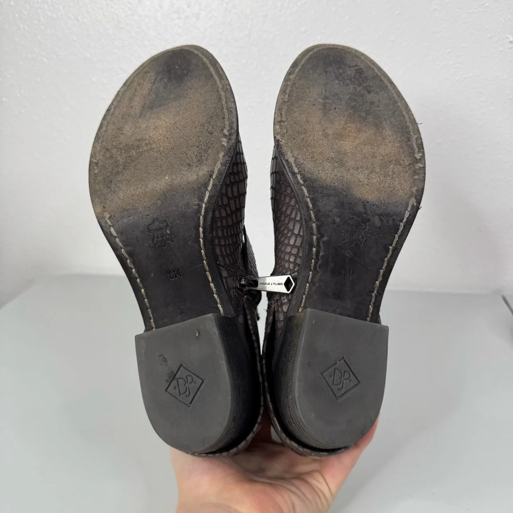 Donald Pliner Dalis Python Print Ankle Boots‎ Size 8